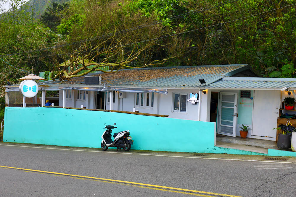 基隆外木山美食| 啾啾咖啡 CHU CHU Cafe。寵物友善餐廳、無敵療癒海景、海景咖啡廳 - 第2張圖 基隆外木山美食| 啾啾咖啡 CHU CHU Cafe。寵物友善餐廳、無敵療癒海景、海景咖啡廳