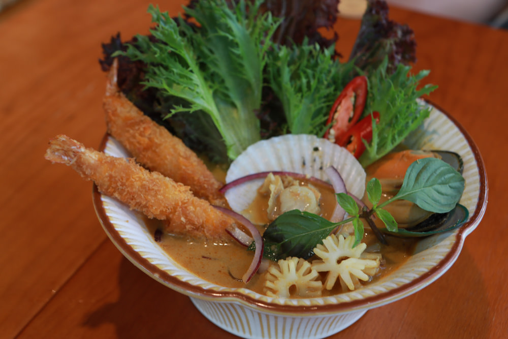 墾丁恆春美食|肥貓南洋餐室。寵物友善餐廳、自然森林系南洋餐廳、叻沙麵&海南雞飯必吃 - 第15張圖 墾丁恆春美食|肥貓南洋餐室。寵物友善餐廳、自然森林系南洋餐廳、叻沙麵&海南雞飯必吃