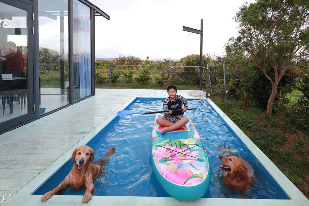 墾丁民宿｜墾丁秘密藍雙人獨棟包棟泳池Villa、毛小孩寵物友善民宿、無邊際大草皮、戲水池