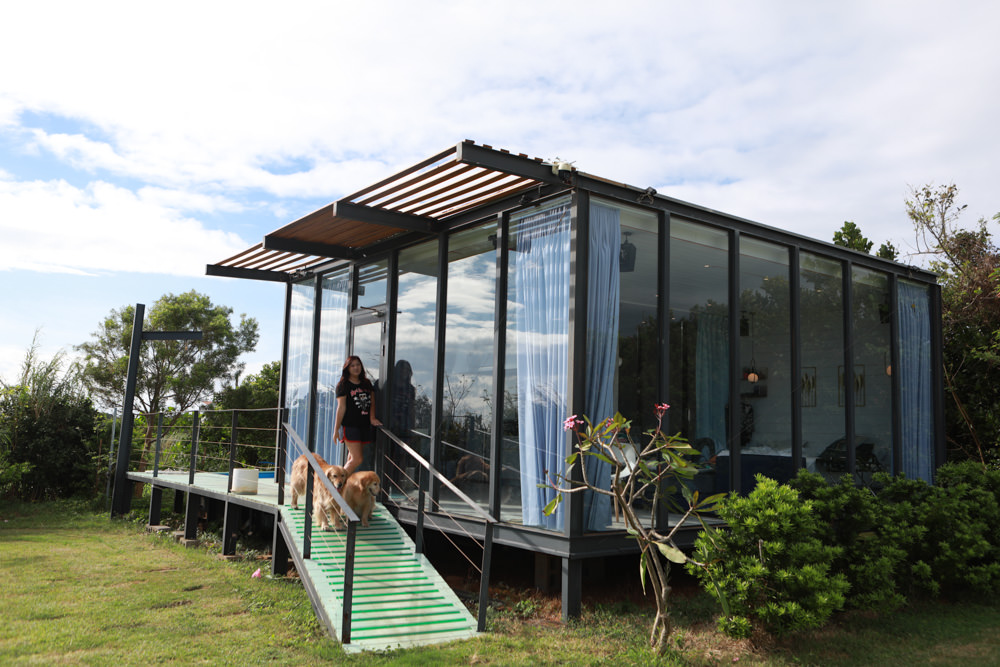 墾丁民宿｜墾丁秘密藍雙人獨棟包棟泳池Villa、毛小孩寵物友善民宿、無邊際大草皮、戲水池