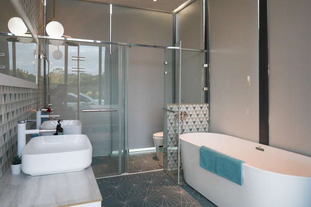 墾丁民宿｜墾丁秘密藍雙人獨棟包棟泳池Villa、毛小孩寵物友善民宿、無邊際大草皮、戲水池