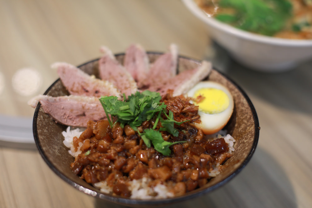 花蓮必吃美食｜壽豐小吃慶豐店。超美味無骨鵝肉、家常熱炒料理、鵝魯飯、寵物友善餐廳