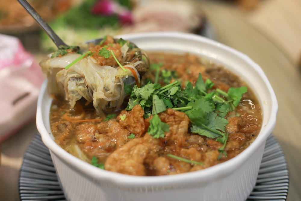 花蓮必吃美食｜壽豐小吃慶豐店。超美味無骨鵝肉、家常熱炒料理、鵝魯飯、寵物友善餐廳