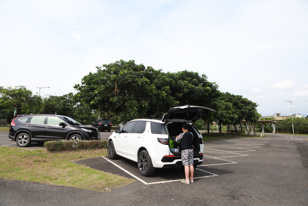 宜蘭五結｜海角魯魯Wavelulu獨木舟SUP、沙灘車暢遊蘭陽溪祕境（夏爾迦民宿代報名有優惠）