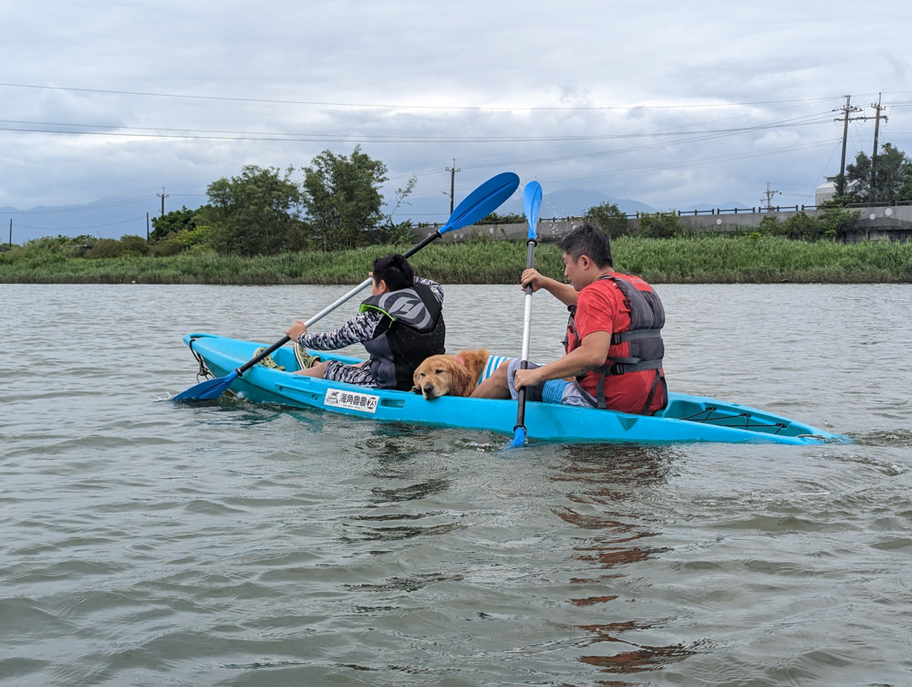 宜蘭五結｜海角魯魯Wavelulu獨木舟SUP、沙灘車暢遊蘭陽溪祕境（夏爾迦民宿代報名有優惠）