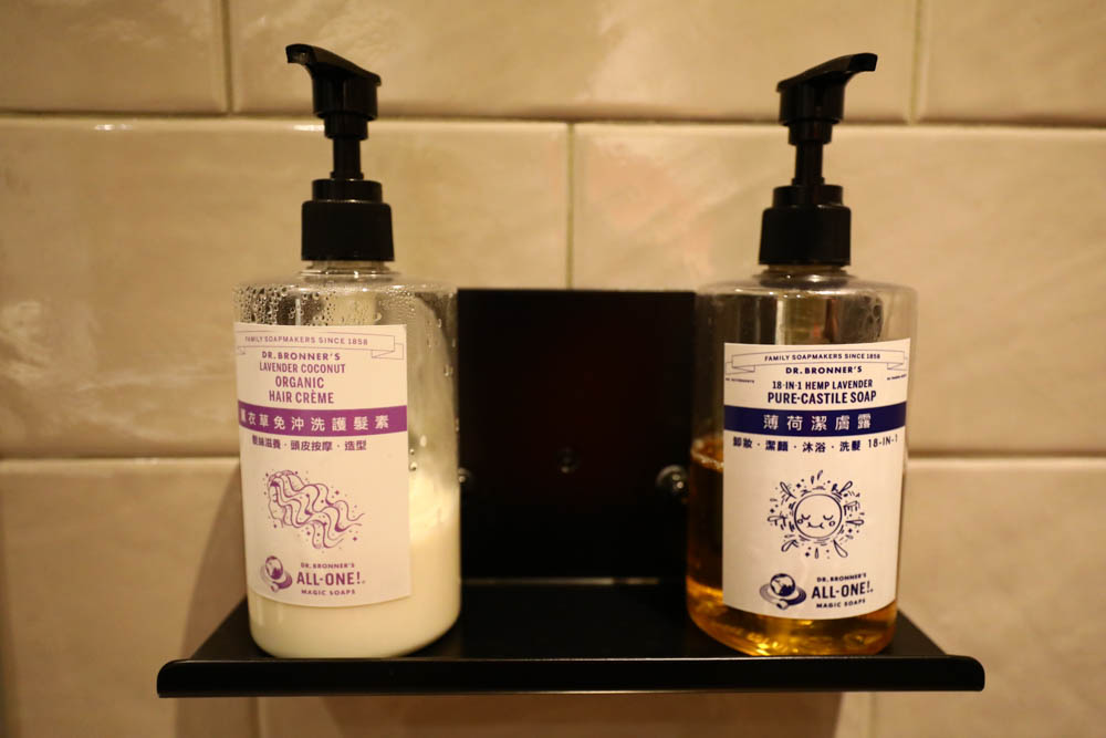 高雄楠梓｜多野樂旅館Dogether Hotel。寵物友善旅館、寵物友善餐廳、寵物游泳池