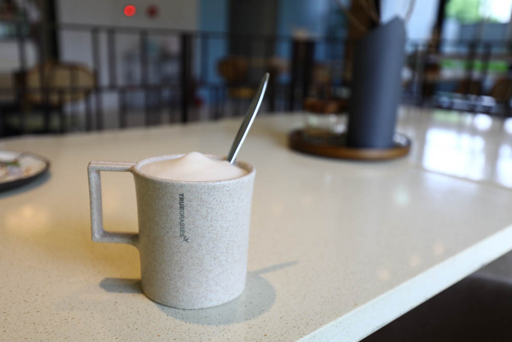 高雄楠梓｜多野樂旅館Dogether Hotel。寵物友善旅館、寵物友善餐廳、寵物游泳池