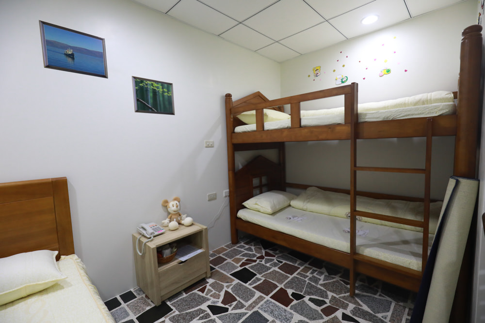 桃園大溪。大嵙涵河岸民宿 。自行車友善旅宿。寵物友善部分以小型犬關籠為主、月眉休閒農業園區