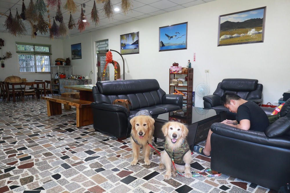 桃園大溪。大嵙涵河岸民宿 。自行車友善旅宿。寵物友善部分以小型犬關籠為主、月眉休閒農業園區