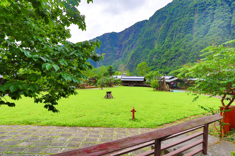 花蓮絕美飯店|太魯閣山月村。群山圍繞的美麗山谷、太魯閣傳統部落、寵物友善、一泊二食、布洛灣、山月吊橋! - 第17張圖 花蓮絕美飯店|太魯閣山月村。群山圍繞的美麗山谷、太魯閣傳統部落、寵物友善、一泊二食、布洛灣、山月吊橋!