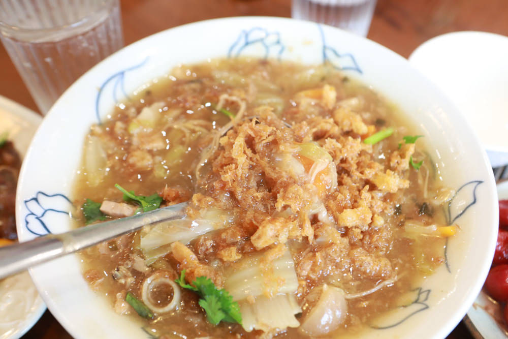 宜蘭礁溪美食|拾松辦桌小吃。寵物友善餐廳、宜蘭手路菜、宜蘭傳統辦桌菜小吃、西魯肉、糕渣 - 第12張圖 宜蘭礁溪美食|拾松辦桌小吃。寵物友善餐廳、宜蘭手路菜、宜蘭傳統辦桌菜小吃、西魯肉、糕渣