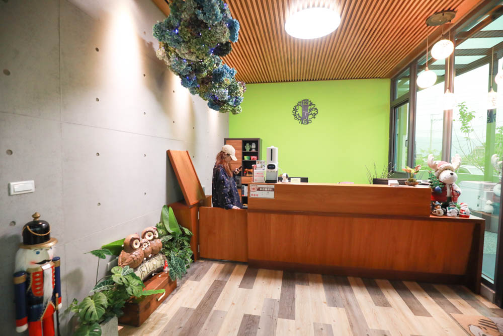 宜蘭礁溪民宿｜蒔裳秝景 Chance Villa 262。佇立於稻田中的絕美清水模民宿、寵物友善民宿、宜蘭包棟民宿