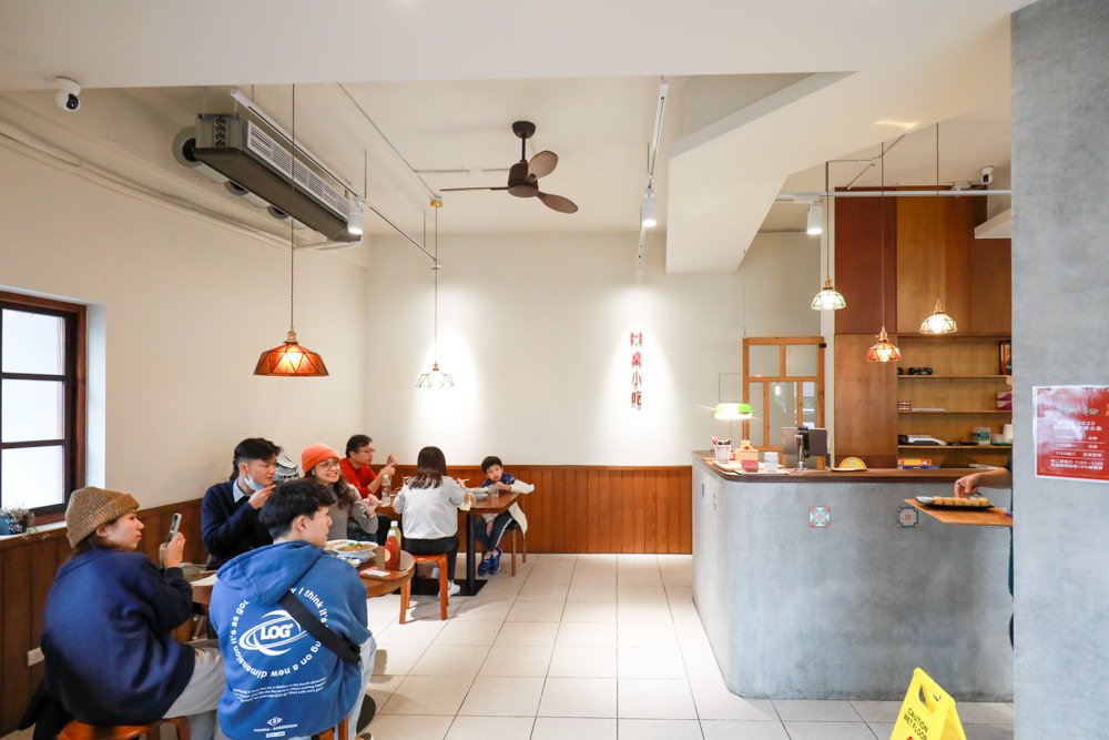 宜蘭礁溪美食|拾松辦桌小吃。寵物友善餐廳、宜蘭手路菜、宜蘭傳統辦桌菜小吃、西魯肉、糕渣 - 第5張圖 宜蘭礁溪美食|拾松辦桌小吃。寵物友善餐廳、宜蘭手路菜、宜蘭傳統辦桌菜小吃、西魯肉、糕渣