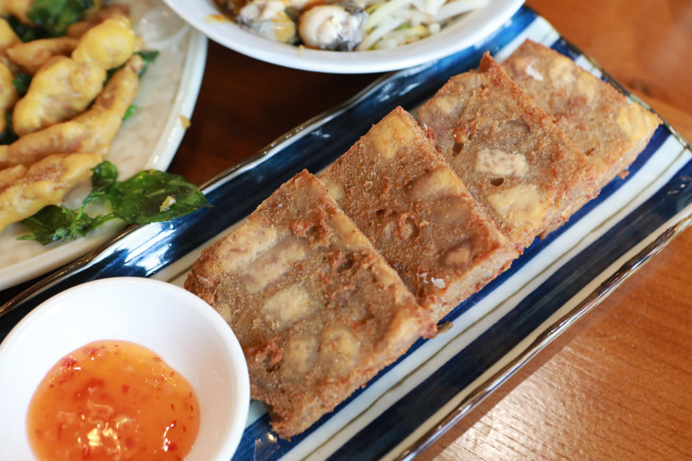 宜蘭礁溪美食|拾松辦桌小吃。寵物友善餐廳、宜蘭手路菜、宜蘭傳統辦桌菜小吃、西魯肉、糕渣 - 第10張圖 宜蘭礁溪美食|拾松辦桌小吃。寵物友善餐廳、宜蘭手路菜、宜蘭傳統辦桌菜小吃、西魯肉、糕渣