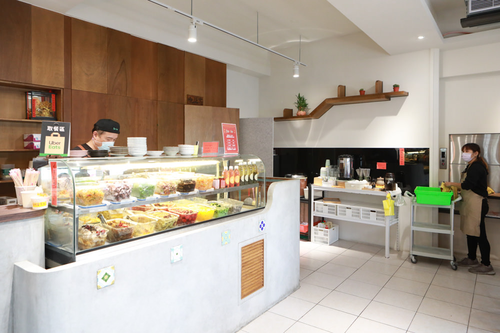 宜蘭礁溪美食|拾松辦桌小吃。寵物友善餐廳、宜蘭手路菜、宜蘭傳統辦桌菜小吃、西魯肉、糕渣 - 第4張圖 宜蘭礁溪美食|拾松辦桌小吃。寵物友善餐廳、宜蘭手路菜、宜蘭傳統辦桌菜小吃、西魯肉、糕渣