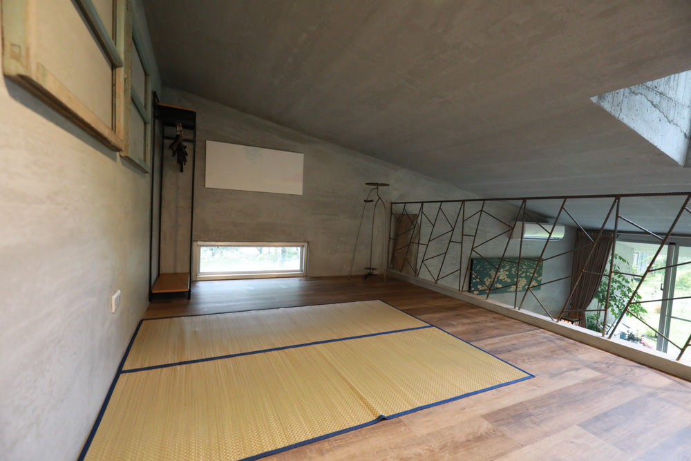 宜蘭礁溪住宿推薦｜有朋會館-溪山間的寶盒。寵物友善民宿、絕美森林系villa民宿