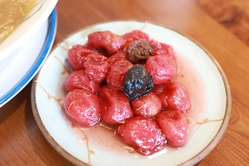 宜蘭礁溪美食|拾松辦桌小吃。寵物友善餐廳、宜蘭手路菜、宜蘭傳統辦桌菜小吃、西魯肉、糕渣 - 第9張圖 宜蘭礁溪美食|拾松辦桌小吃。寵物友善餐廳、宜蘭手路菜、宜蘭傳統辦桌菜小吃、西魯肉、糕渣