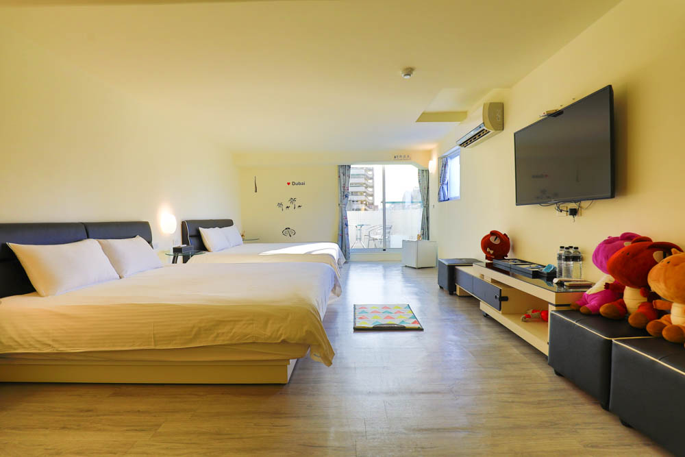 高雄住宿｜小歐精緻旅店。六合夜市旁、附設電梯，還有電鍋、微波爐、高雄寵物友善飯店民宿