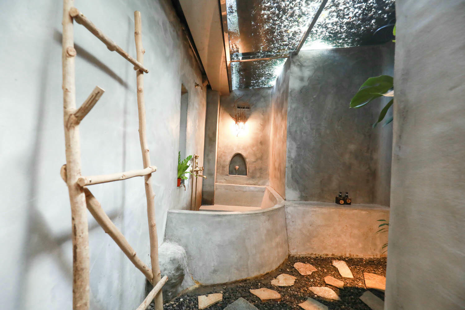 宜蘭礁溪秘境民宿|小雨林。隱藏版寵物友善民宿、絕美老穀倉、森林露天泡湯、林子裡泡湯! - 第24張圖 宜蘭礁溪秘境民宿|小雨林。隱藏版寵物友善民宿、絕美老穀倉、森林露天泡湯、林子裡泡湯!