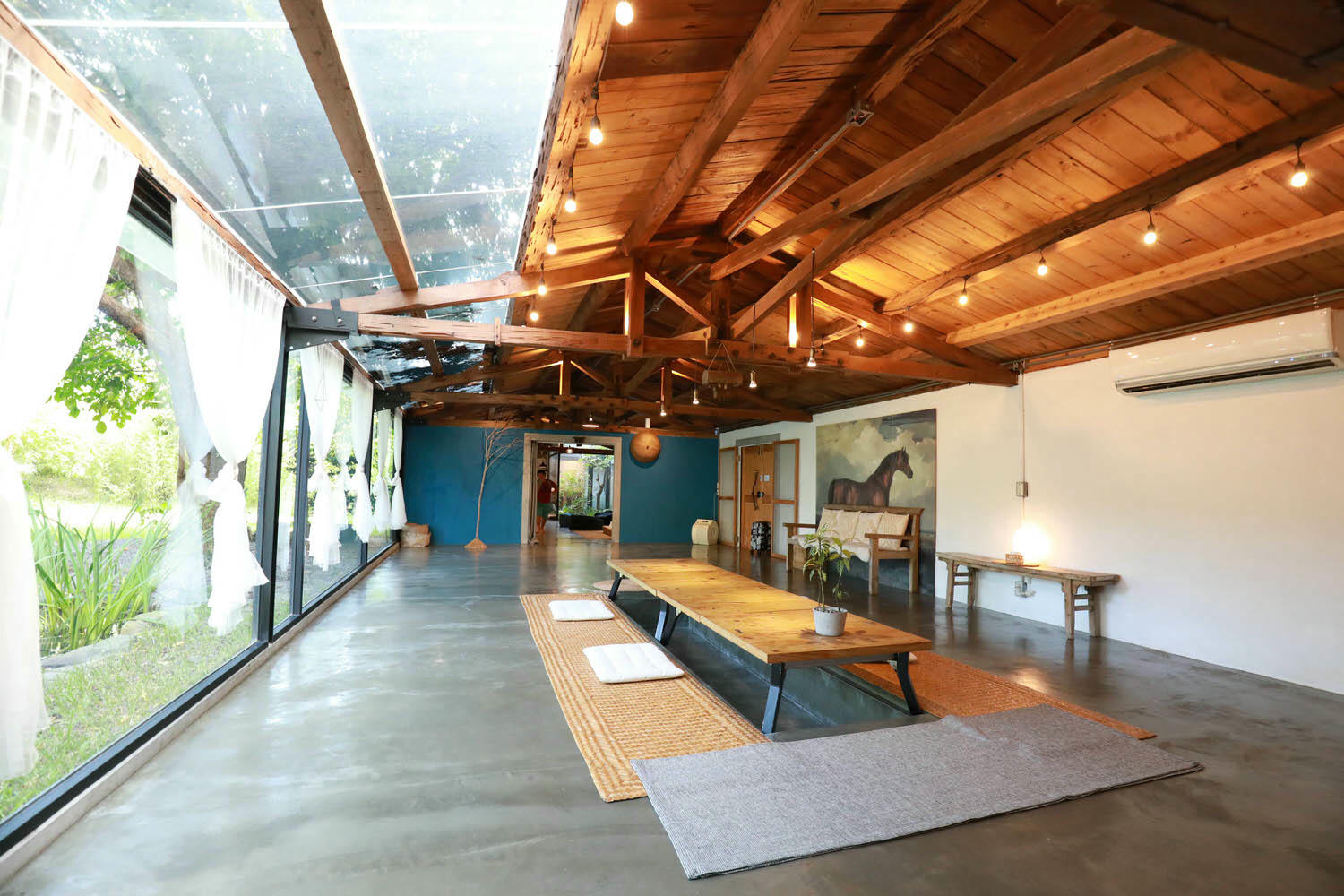 宜蘭礁溪秘境民宿|小雨林。隱藏版寵物友善民宿、絕美老穀倉、森林露天泡湯、林子裡泡湯! - 第8張圖 宜蘭礁溪秘境民宿|小雨林。隱藏版寵物友善民宿、絕美老穀倉、森林露天泡湯、林子裡泡湯!