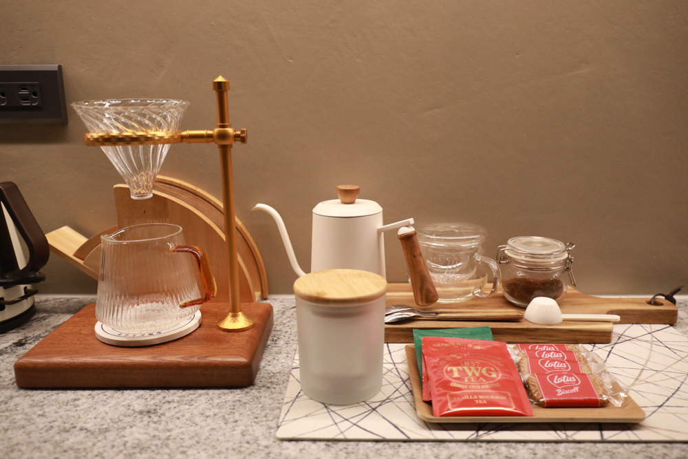 宜蘭礁溪特色溫泉民宿｜小雨林。寵物友善民宿、The Mist Gallery全新洞穴餐廳、閣樓樹屋