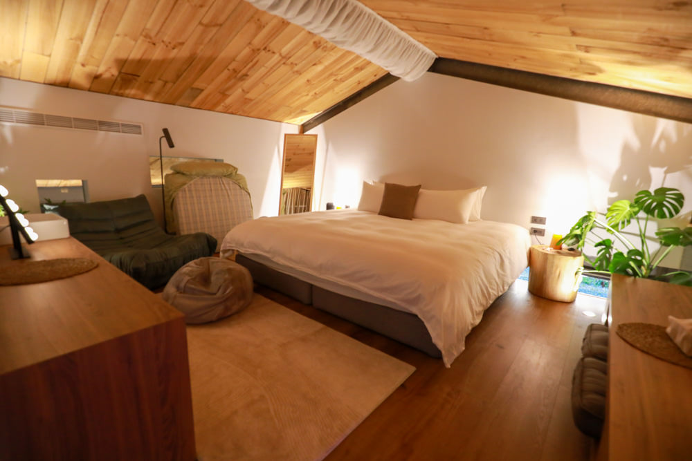 宜蘭礁溪特色溫泉民宿｜小雨林。寵物友善民宿、The Mist Gallery全新洞穴餐廳、閣樓樹屋