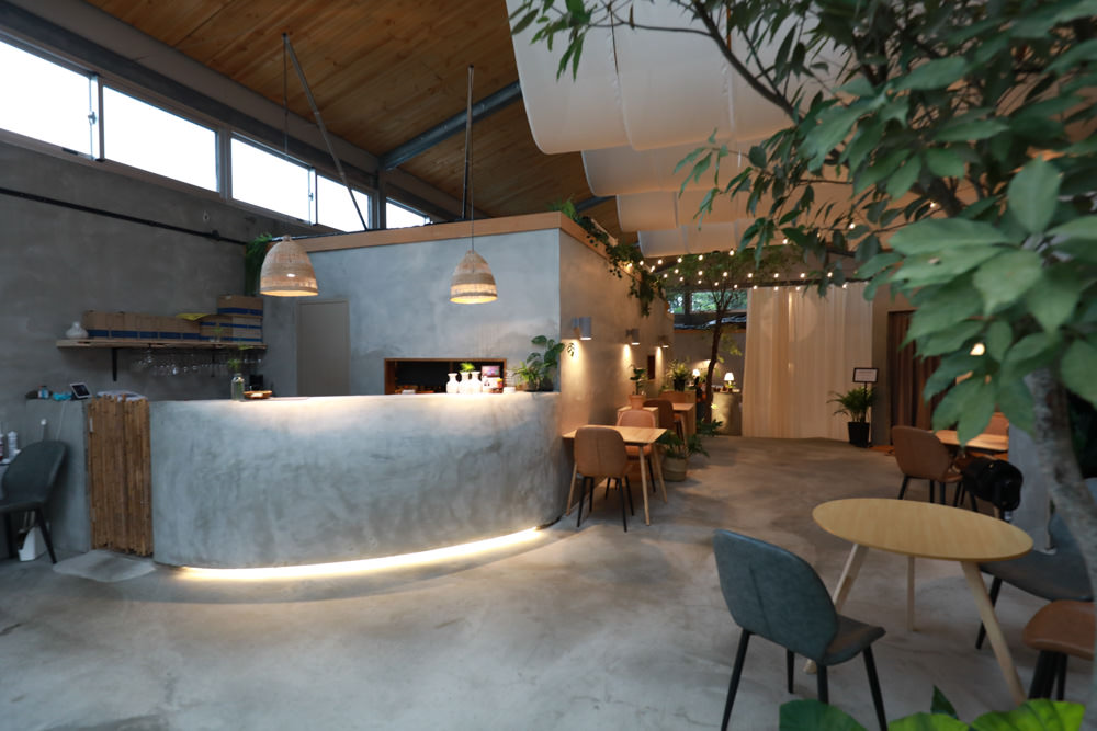 宜蘭礁溪特色溫泉民宿｜小雨林。寵物友善民宿、The Mist Gallery全新洞穴餐廳、閣樓樹屋