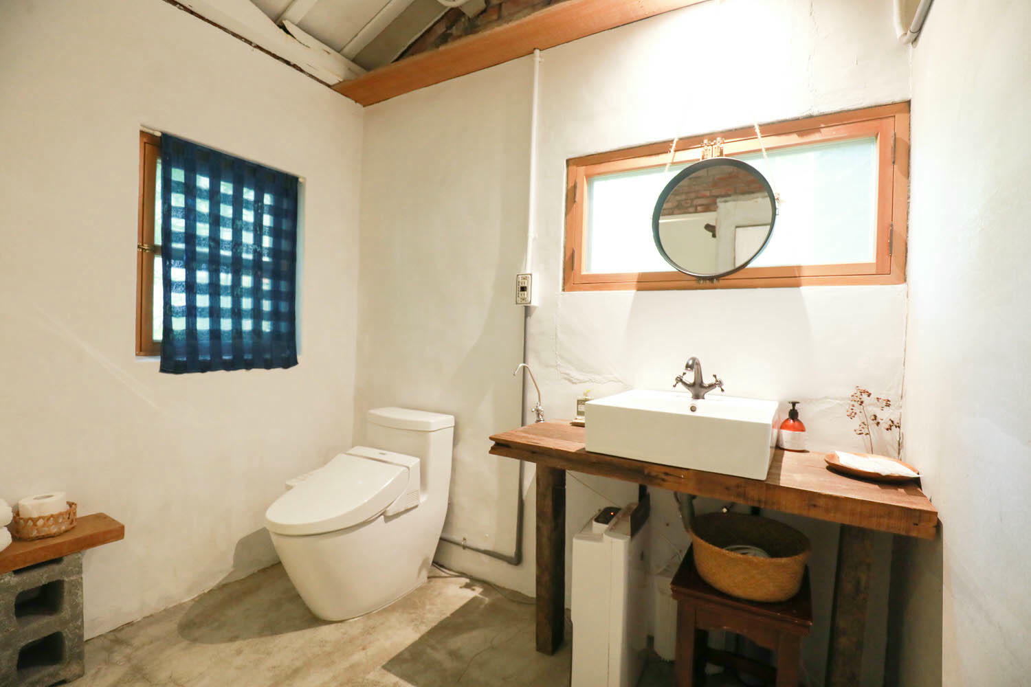 宜蘭礁溪秘境民宿|小雨林。隱藏版寵物友善民宿、絕美老穀倉、森林露天泡湯、林子裡泡湯! - 第29張圖 宜蘭礁溪秘境民宿|小雨林。隱藏版寵物友善民宿、絕美老穀倉、森林露天泡湯、林子裡泡湯!