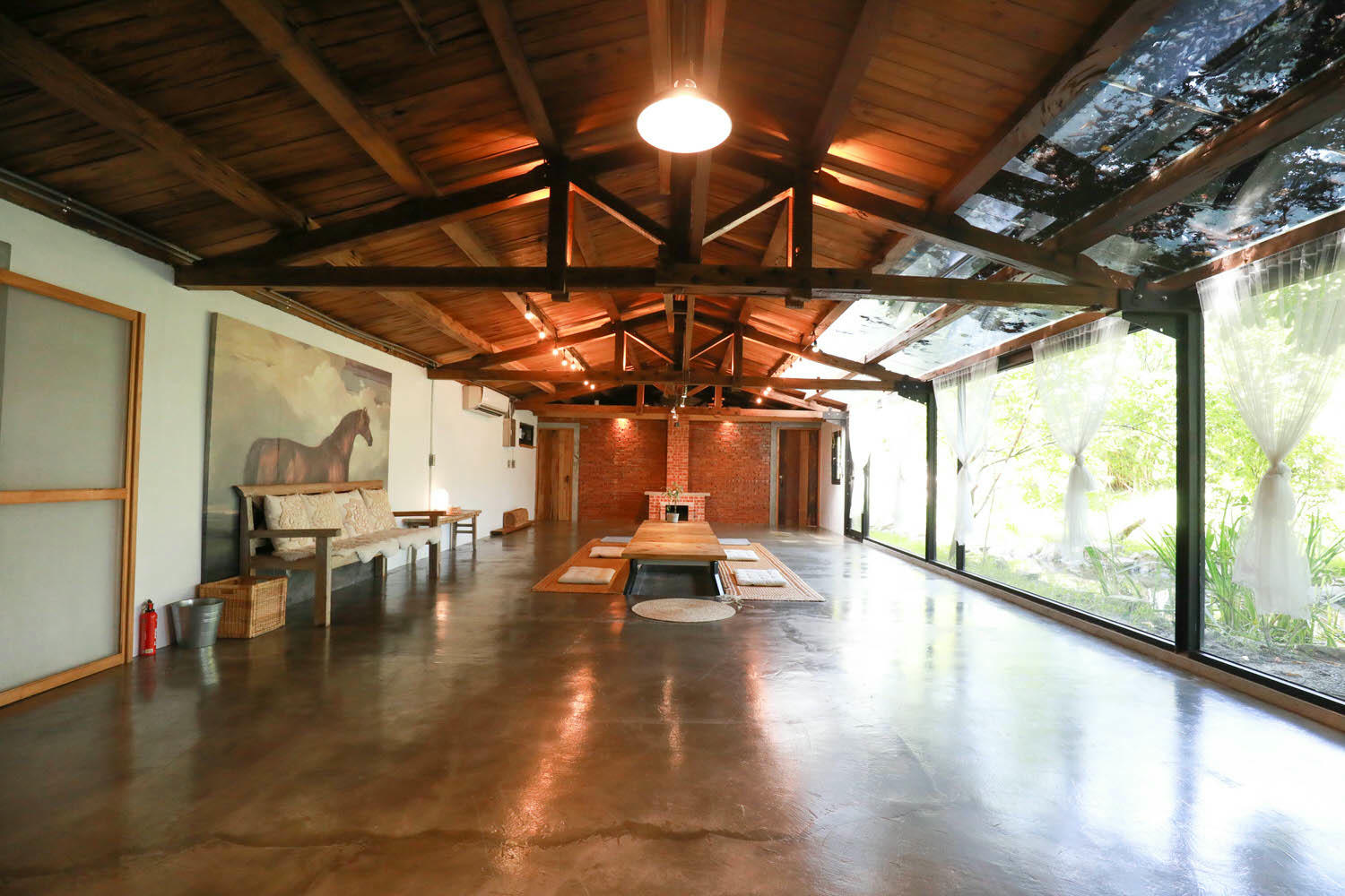 宜蘭礁溪秘境民宿|小雨林。隱藏版寵物友善民宿、絕美老穀倉、森林露天泡湯、林子裡泡湯! - 第5張圖 宜蘭礁溪秘境民宿|小雨林。隱藏版寵物友善民宿、絕美老穀倉、森林露天泡湯、林子裡泡湯!