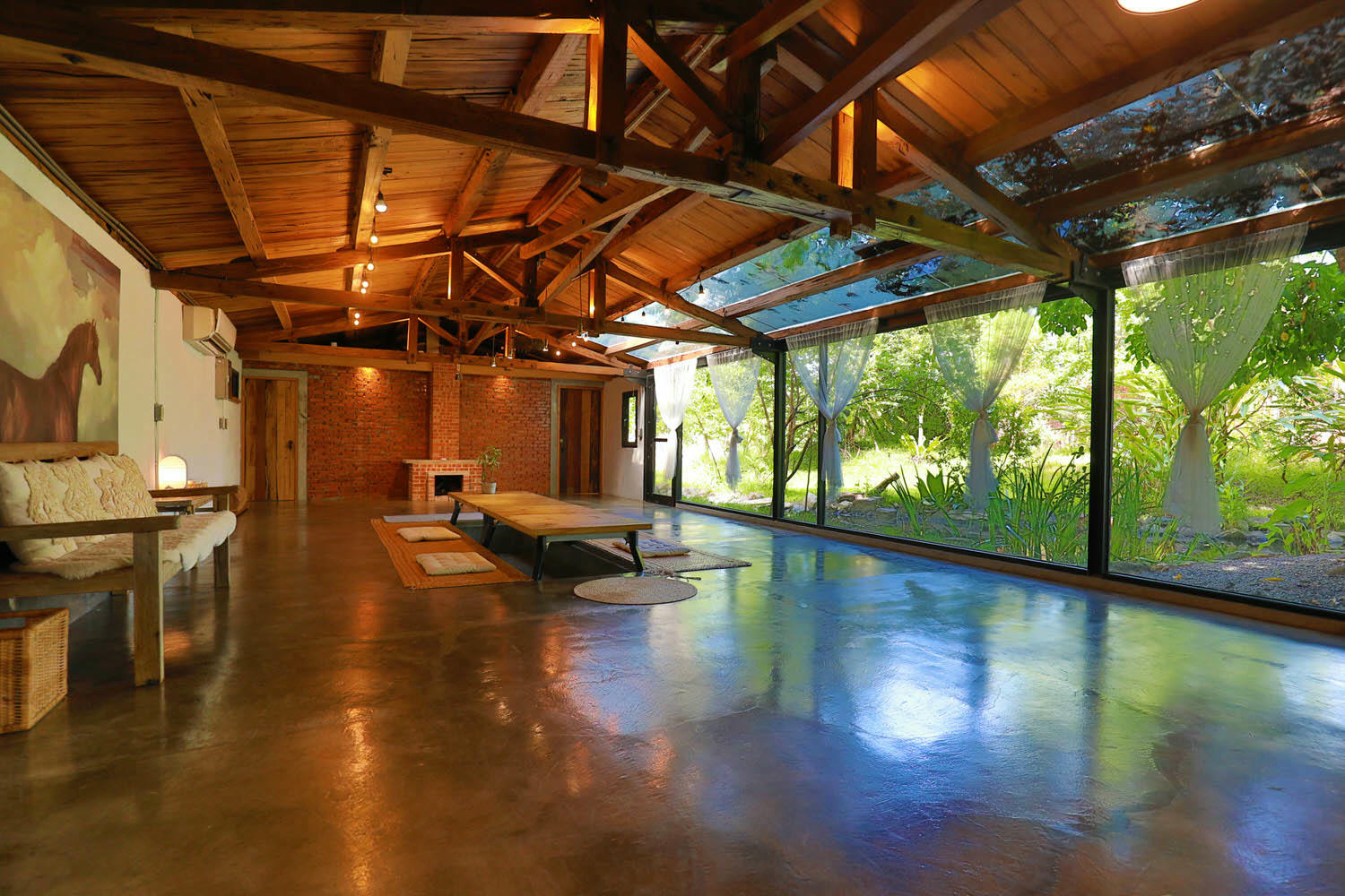 宜蘭礁溪秘境民宿|小雨林。隱藏版寵物友善民宿、絕美老穀倉、森林露天泡湯、林子裡泡湯! - 第7張圖 宜蘭礁溪秘境民宿|小雨林。隱藏版寵物友善民宿、絕美老穀倉、森林露天泡湯、林子裡泡湯!