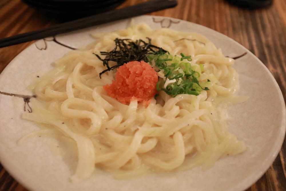 新竹竹北美食｜私嚐居酒屋 竹北店。寵物友善餐廳、日式創意料理、深夜食堂、狗狗專屬串燒寵物餐！！