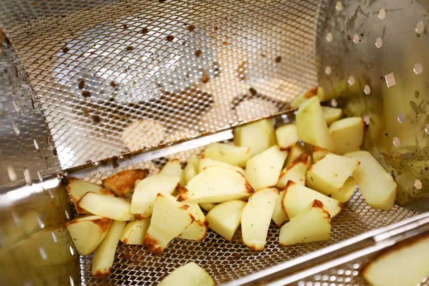 SANSUI山水氣炸烤箱SAF-553W。12L旋風溫控智能大容量。結合氣炸鍋、烤箱、果乾機的多功能料理神器! - 第18張圖 SANSUI山水氣炸烤箱SAF-553W。12L旋風溫控智能大容量。結合氣炸鍋、烤箱、果乾機的多功能料理神器!