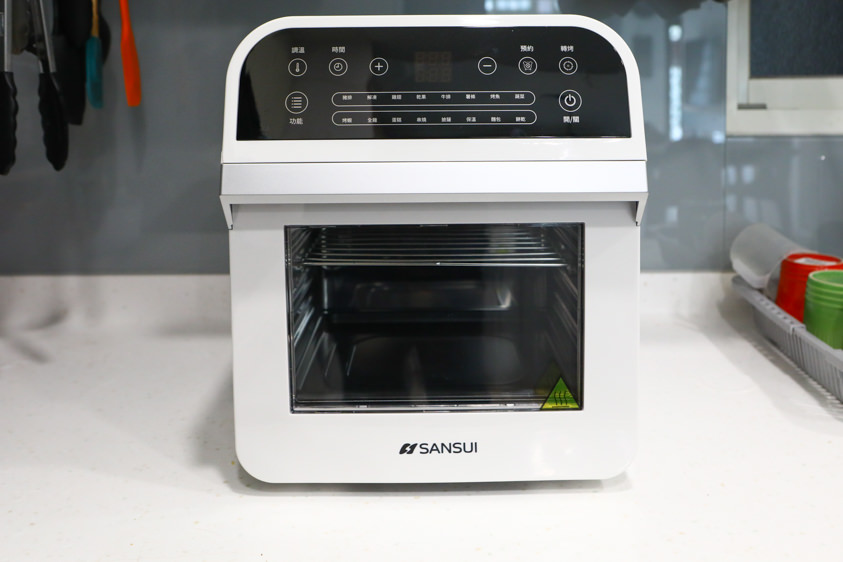 SANSUI山水氣炸烤箱SAF-553W。12L旋風溫控智能大容量。結合氣炸鍋、烤箱、果乾機的多功能料理神器! - 第3張圖 SANSUI山水氣炸烤箱SAF-553W。12L旋風溫控智能大容量。結合氣炸鍋、烤箱、果乾機的多功能料理神器!