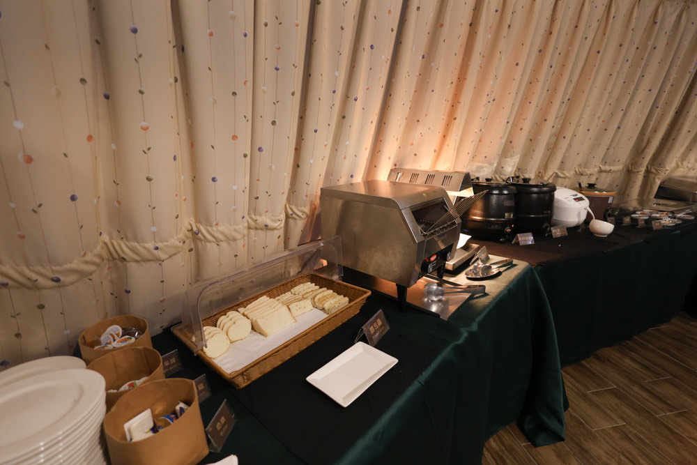 南投峇嵐杉丘BALAN HILL GLAMPING。一泊三食野奢露營體驗、寵物友善奢華露營、絕美星空帳