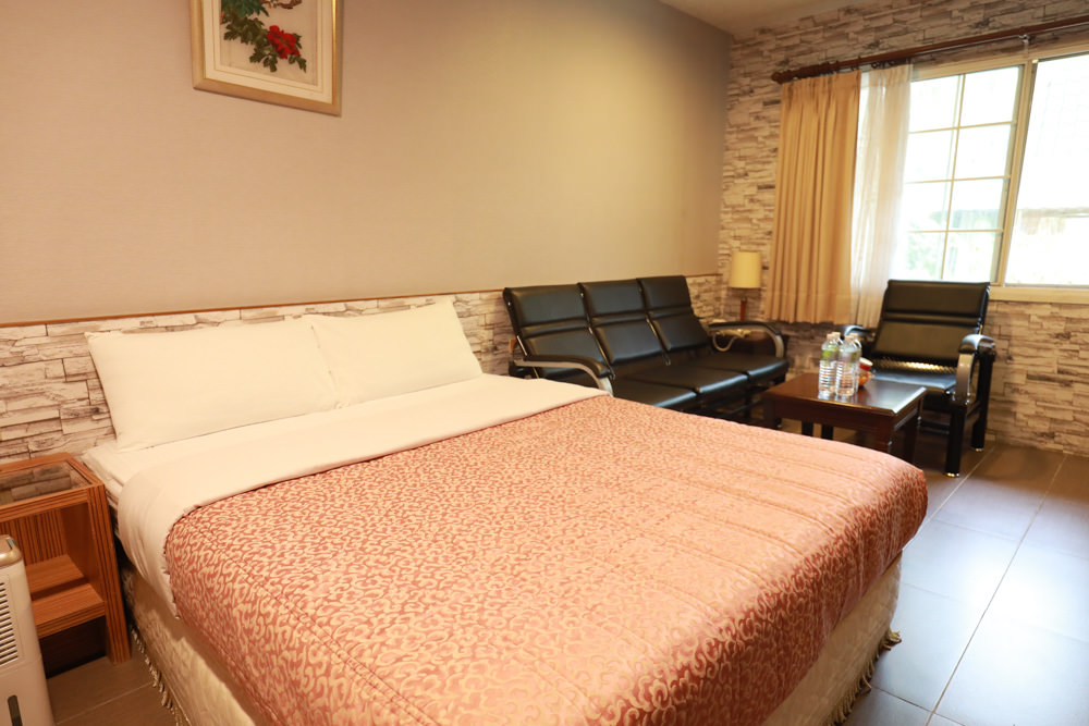 桃園復興|隱峇里山莊。景觀民宿餐廳、露營車、寵物友善民宿餐廳、北橫小烏來南洋峇里島風情 - 第15張圖 桃園復興|隱峇里山莊。景觀民宿餐廳、露營車、寵物友善民宿餐廳、北橫小烏來南洋峇里島風情