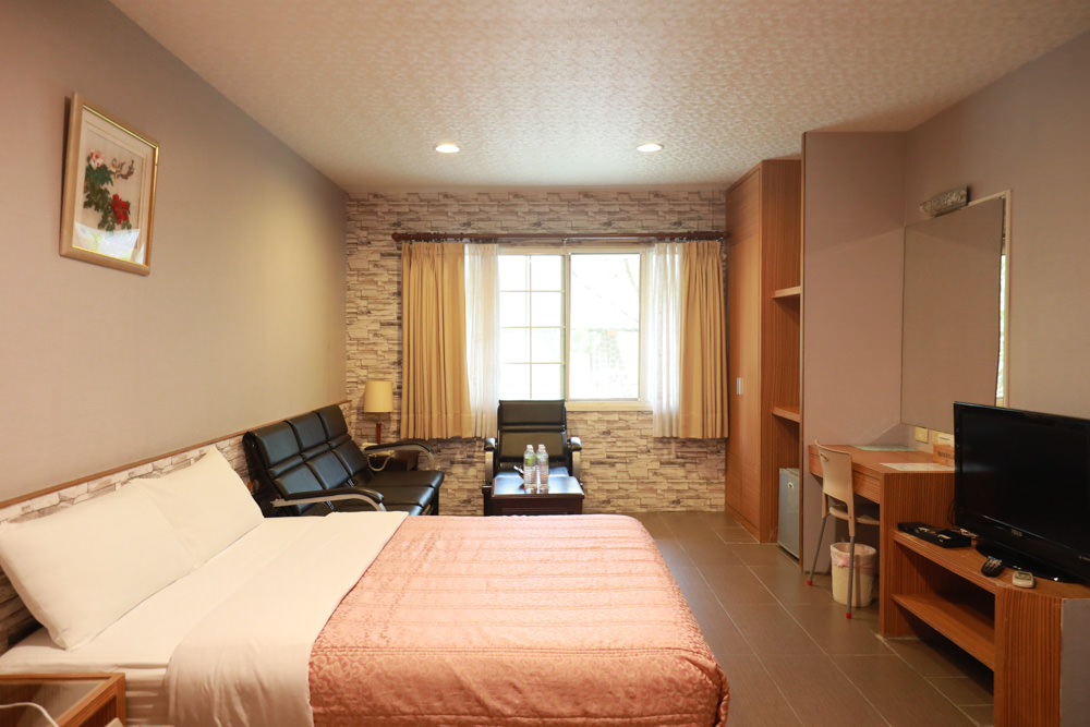 桃園復興|隱峇里山莊。景觀民宿餐廳、露營車、寵物友善民宿餐廳、北橫小烏來南洋峇里島風情 - 第14張圖 桃園復興|隱峇里山莊。景觀民宿餐廳、露營車、寵物友善民宿餐廳、北橫小烏來南洋峇里島風情