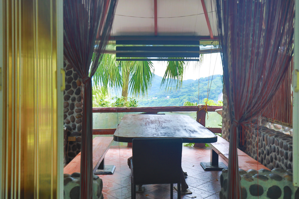 桃園復興|隱峇里山莊。景觀民宿餐廳、露營車、寵物友善民宿餐廳、北橫小烏來南洋峇里島風情 - 第8張圖 桃園復興|隱峇里山莊。景觀民宿餐廳、露營車、寵物友善民宿餐廳、北橫小烏來南洋峇里島風情