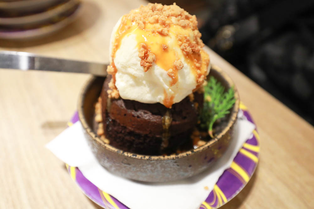 台中美食|平祿壽司日本迴轉壽司。厚切鮭魚、日本歷史最悠久的迴轉壽司、台中寵物友善餐廳、平禄寿司、台灣第一家分店 - 第23張圖 台中美食|平祿壽司日本迴轉壽司。厚切鮭魚、日本歷史最悠久的迴轉壽司、台中寵物友善餐廳、平禄寿司、台灣第一家分店