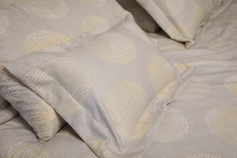 天絲床組｜FOCA八件式吸濕排汗天絲兩用被舖棉床罩組 。極致頂級細緻觸感、3M專利吸濕排汗、舒適透氣