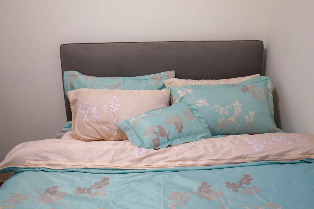 天絲床組｜FOCA八件式吸濕排汗天絲兩用被舖棉床罩組 。極致頂級細緻觸感、3M專利吸濕排汗、舒適透氣