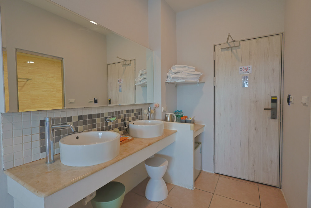 墾丁住宿|戀戀星辰湖畔莊園民宿 星辰館。龍鑾潭湖畔旁、墾丁寵物友善民宿、墾丁親子民宿 - 第16張圖 墾丁住宿|戀戀星辰湖畔莊園民宿 星辰館。龍鑾潭湖畔旁、墾丁寵物友善民宿、墾丁親子民宿