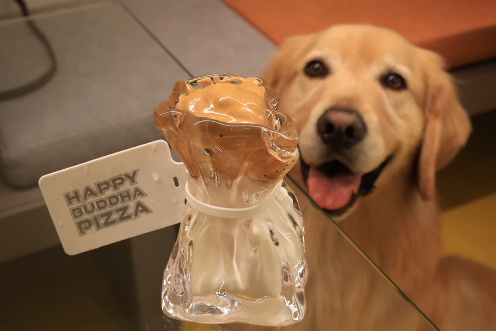 台北中山區美食｜批薩謎勒 Happy Buddha Pizza。寵物友善餐廳、窯烤披薩、還有狗狗餐點寵物炸雞披薩！！