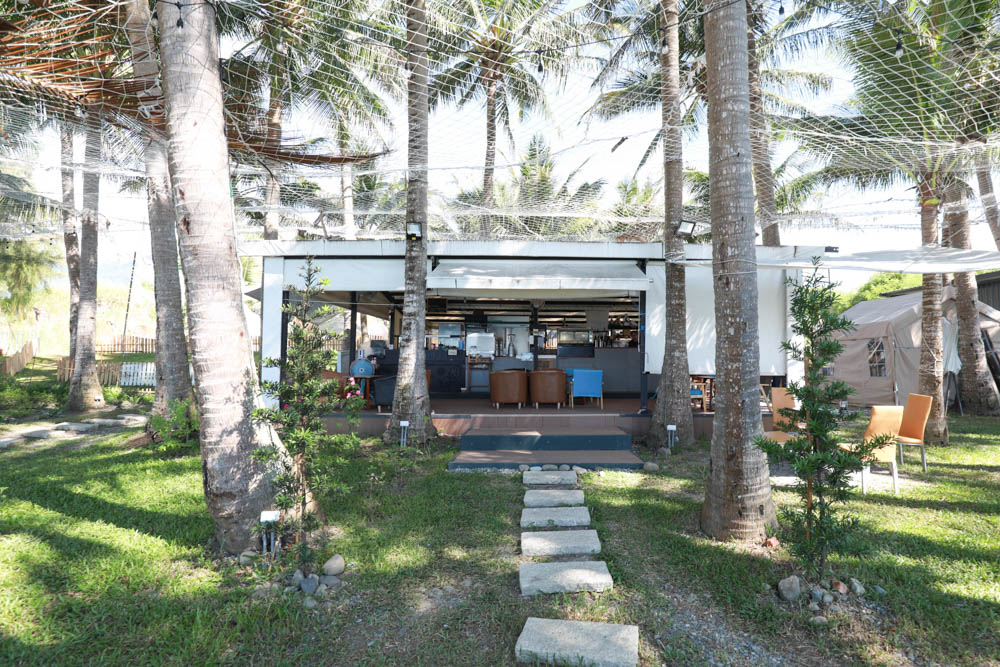 台東東河海景第一排|拉法鋼琴咖啡屋Rafa Cafe。免裝備懶人露營、寵物友善、豪華露營、東部免搭帳、銀河日出絕美海景一次滿足! - 第7張圖 台東東河海景第一排|拉法鋼琴咖啡屋Rafa Cafe。免裝備懶人露營、寵物友善、豪華露營、東部免搭帳、銀河日出絕美海景一次滿足!