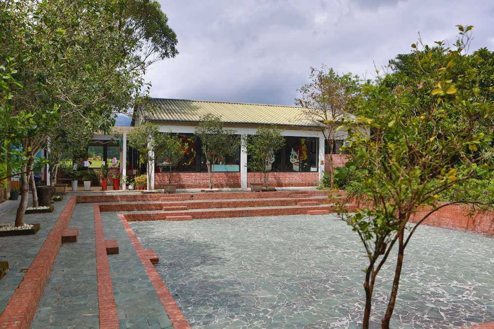 新店美食｜文山初芯景觀餐廳。寵物友善餐廳、新店文山農場內的老上海功夫菜