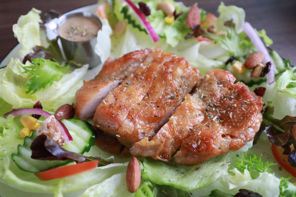 台中新社美食｜山水啡Cafe&Meal。寵物友善餐廳、歐風庭園景觀咖啡廳、下午茶、輕食