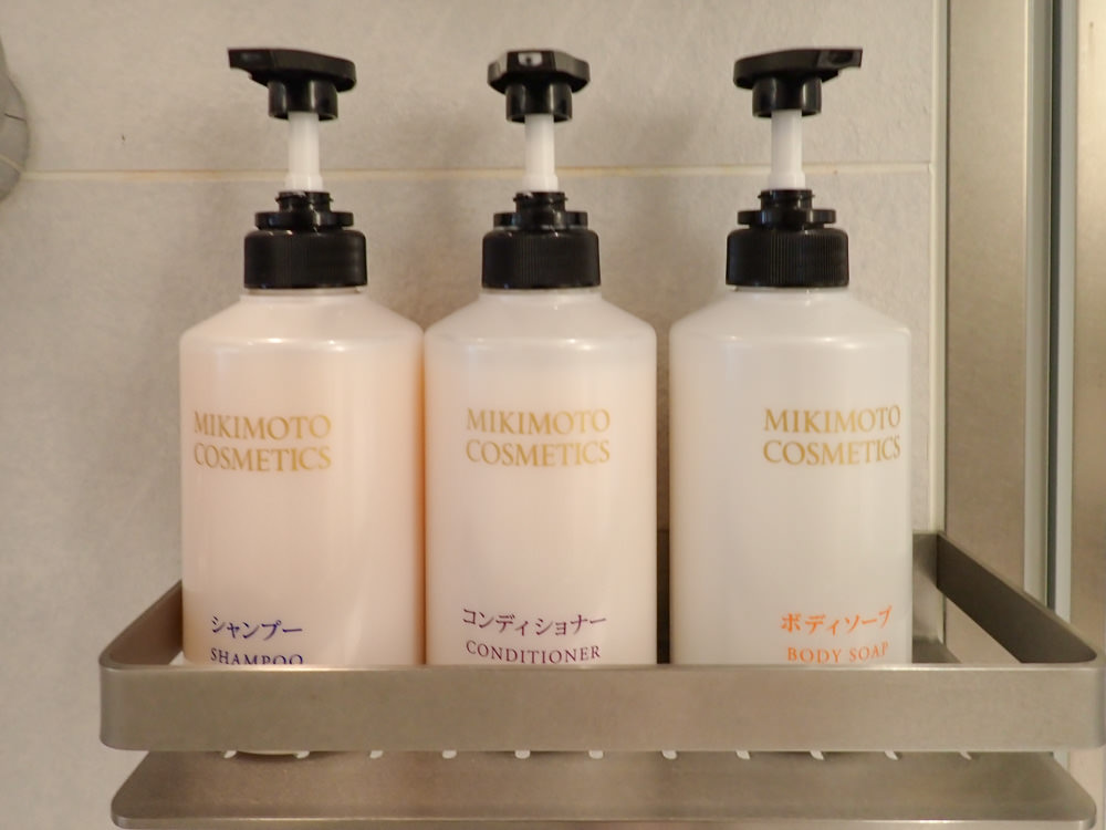 大阪難波住宿｜大阪皇家經典飯店 Hotel Royal Classic Osaka。難波地鐵車站斜對面，走路1分鐘