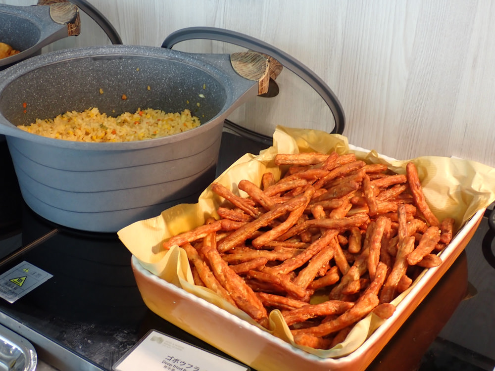 大阪難波住宿｜大阪皇家經典飯店 Hotel Royal Classic Osaka。難波地鐵車站斜對面，走路1分鐘