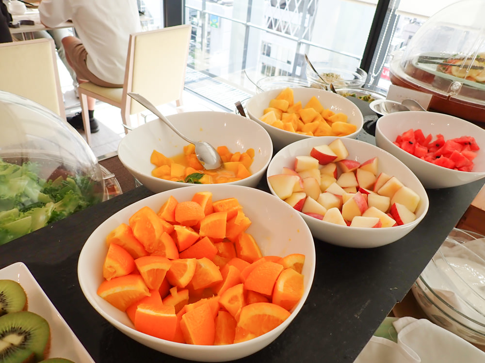 大阪難波住宿｜大阪皇家經典飯店 Hotel Royal Classic Osaka。難波地鐵車站斜對面，走路1分鐘