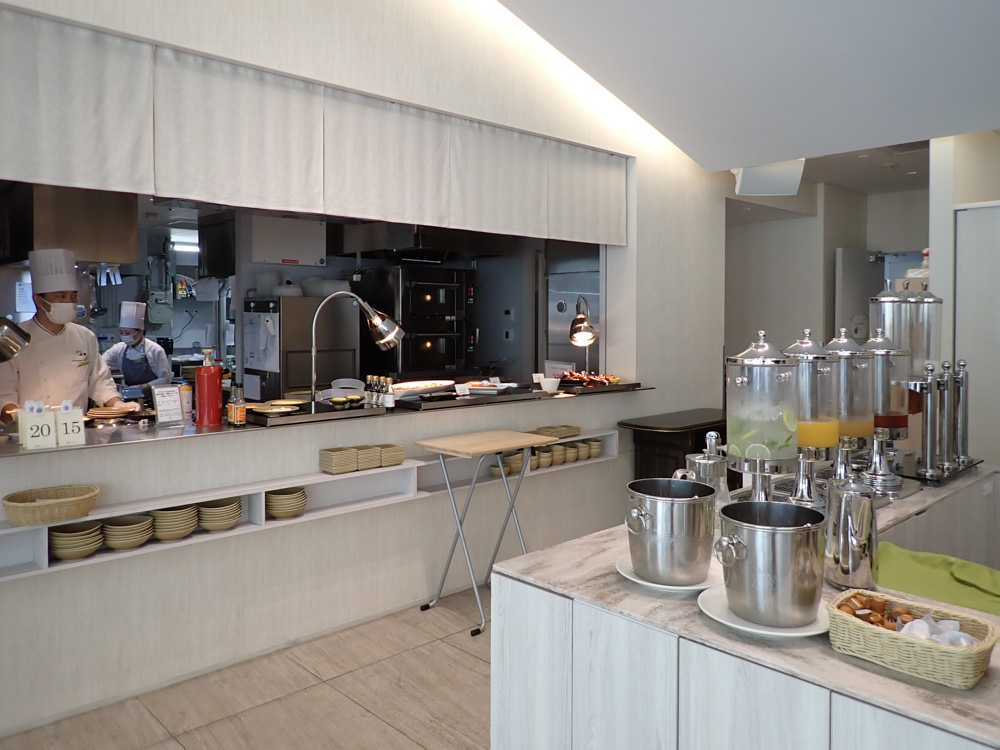 大阪難波住宿｜大阪皇家經典飯店 Hotel Royal Classic Osaka。難波地鐵車站斜對面，走路1分鐘