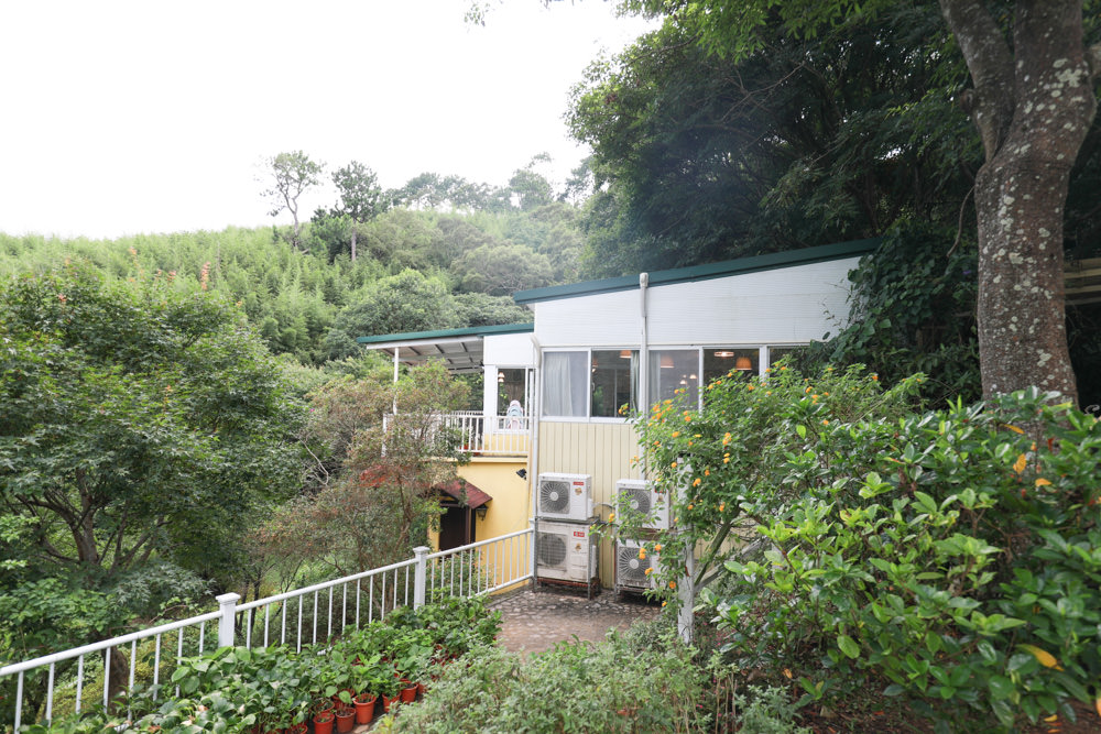桃園復興|普拉多山丘假期景觀餐廳、南法鄉村風精緻民宿。南法鄉村童話小屋、寵物友善民宿餐廳、玻璃屋餐廳 - 第13張圖 桃園復興|普拉多山丘假期景觀餐廳、南法鄉村風精緻民宿。南法鄉村童話小屋、寵物友善民宿餐廳、玻璃屋餐廳